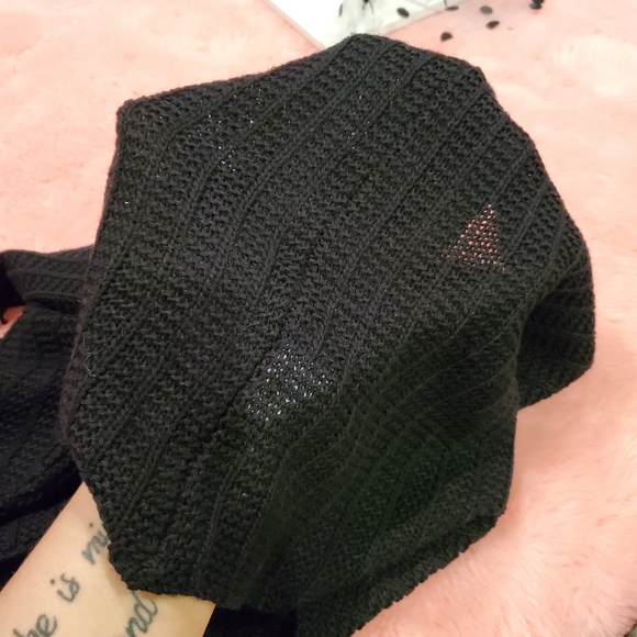 Knit halter top - Picture 10 of 10